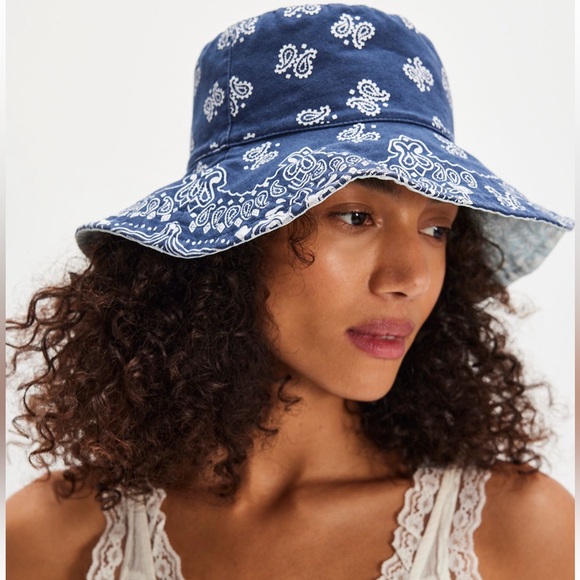 Free People Bandana reversible bucket hat - Picture 4 of 9